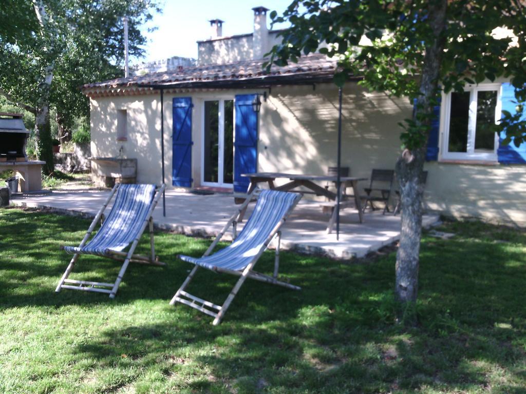 Le Pas Des Lanciers Villa Mallemort Rom bilde